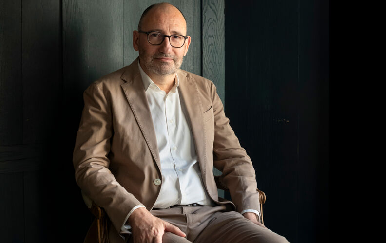 Claude Romano : “Je propose de renouer avec notre condition  corporelle”