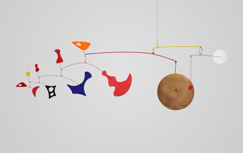 Rétrospective Calder : quand Jean-Paul Sartre décelait un “sens profond” aux mobiles