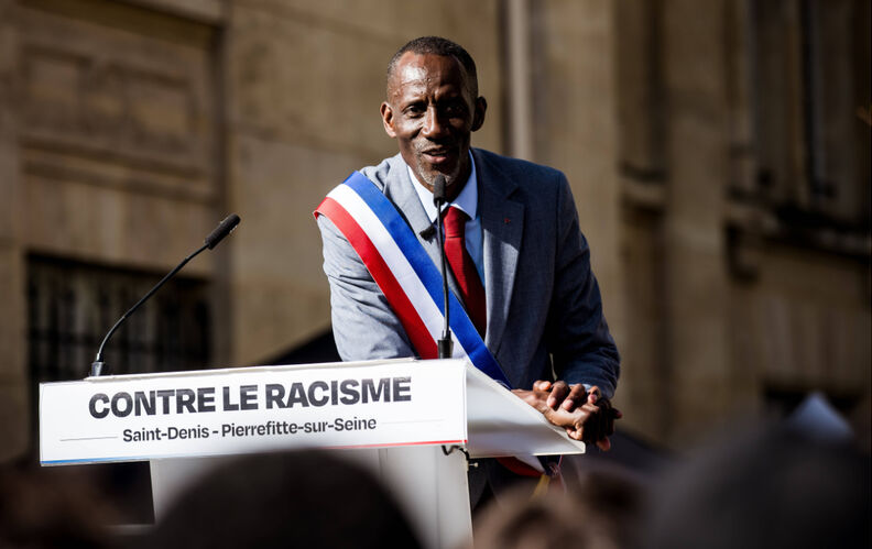 Non, le racisme n’est pas qu’une question de couleur de peau. Réponse à Michel Onfray avec Arendt, Lévi-Strauss et Fanon