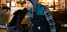 “Mon chien, c’est toute ma vie !” L’animal, un allié pour les personnes à la rue