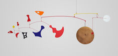 Rétrospective Calder : quand Jean-Paul Sartre décelait un “sens profond” aux mobiles
