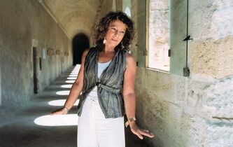 La philosophe Barbara Cassin, médaille d’or du CNRS 