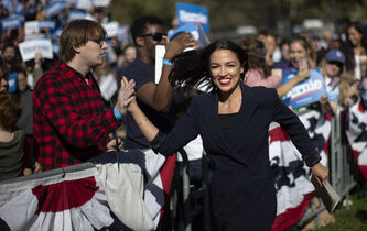 Le maquillage, nouvelle arme politique