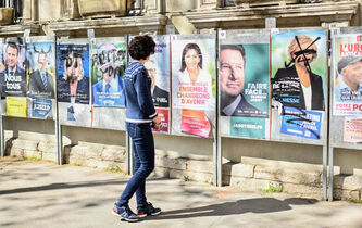 Et si les citoyens étaient devenus aussi compétents que les candidats ?