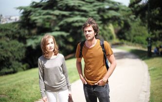 Mia Hansen-Løve filme la pensée vive dans “L’Avenir”