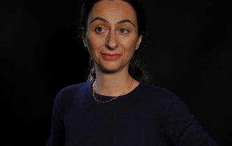 Valérie Charolles : “En finir avec la monarchie électorale qui caractérise la France”