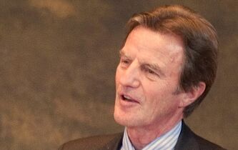 Bernard Kouchner. « Pour moi, Foucault, c’est la période bénie de la militance »  