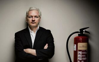 Julian Assange : “Internet est devenu le système nerveux de nos sociétés”