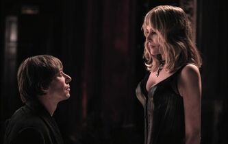 “La Vénus à la fourrure”: jouer à être esclave, pour devenir le maître