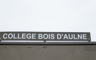 Meurtre de Samuel Paty : la responsabilité morale des mineurs, par Boris Cyrulnik