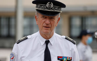 La police est-elle au-dessus des lois ? Les réponses de Foucault et Benjamin