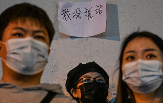 Les manifestations en Chine vues par… Foucault