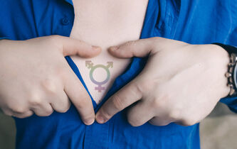 Les femmes transgenres ont-elles leur place chez le gynécologue ?