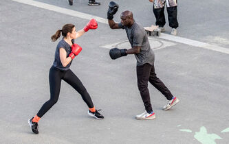Boxe en plein air. Le punch des amazones
