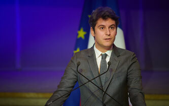 Gabriel Attal prévoit d’interdire TikTok aux lycéens ayant “moins de 16/20” en philosophie