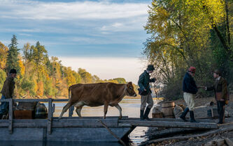 “First Cow” : un nouveau regard sur l’origine de la propriété privée