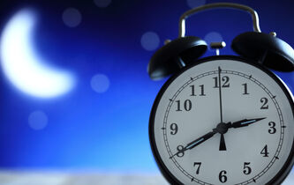 Pourquoi l’insomnie nous rend fous, selon Levinas