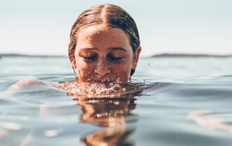 Qu’est-ce qui nous pousse sur les plages ?