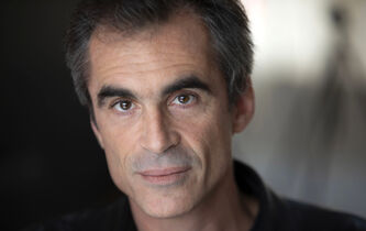 Raphaël Enthoven : “L’esprit est cette étrange étoffe dont l’humanité est faite et que la machine ne synthétise pas”